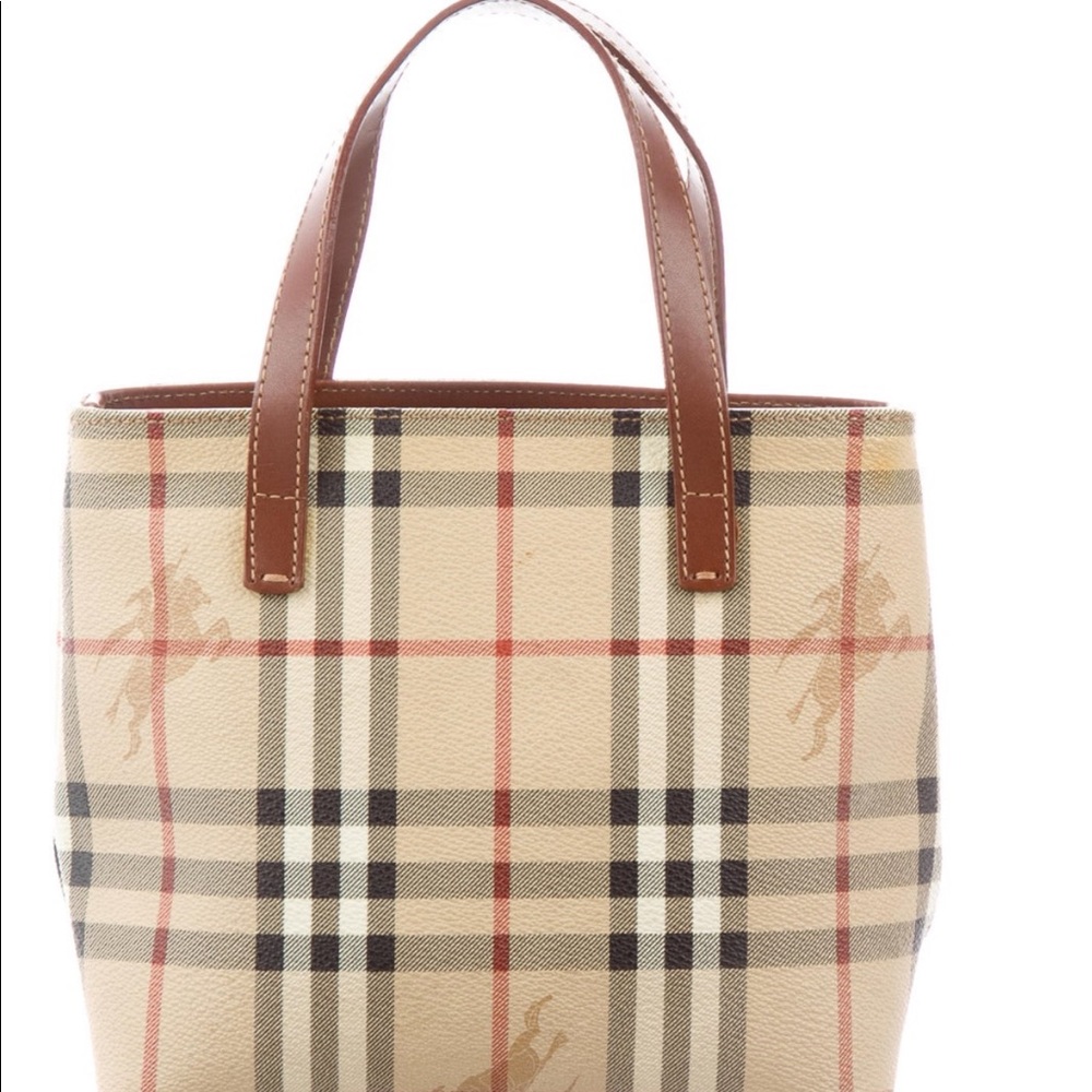 Burberry Haymarket toteSOLD!! 📦